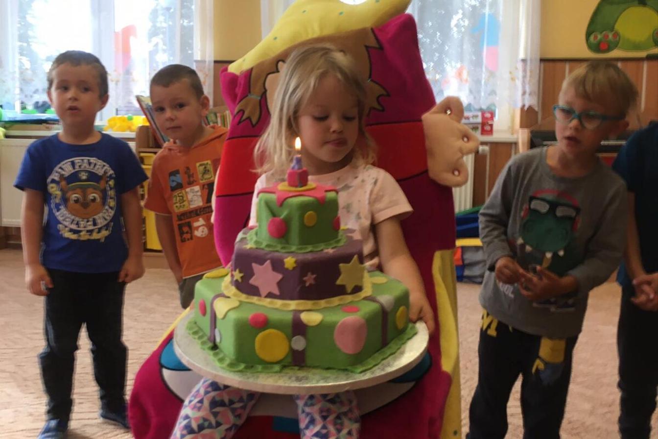 Simonka slaví narozeniny