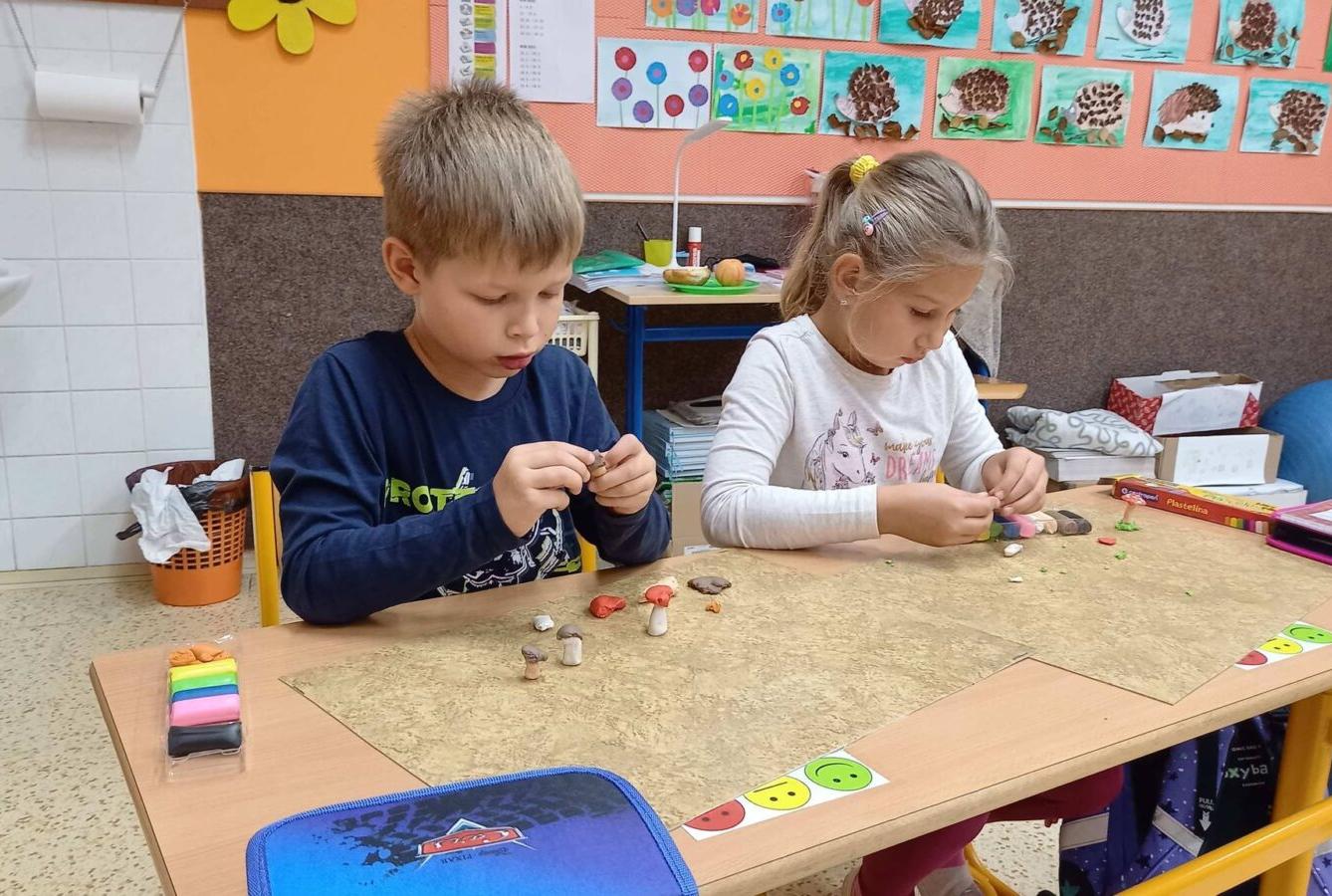 25. 9. Činnosti v 1. třídě - 35