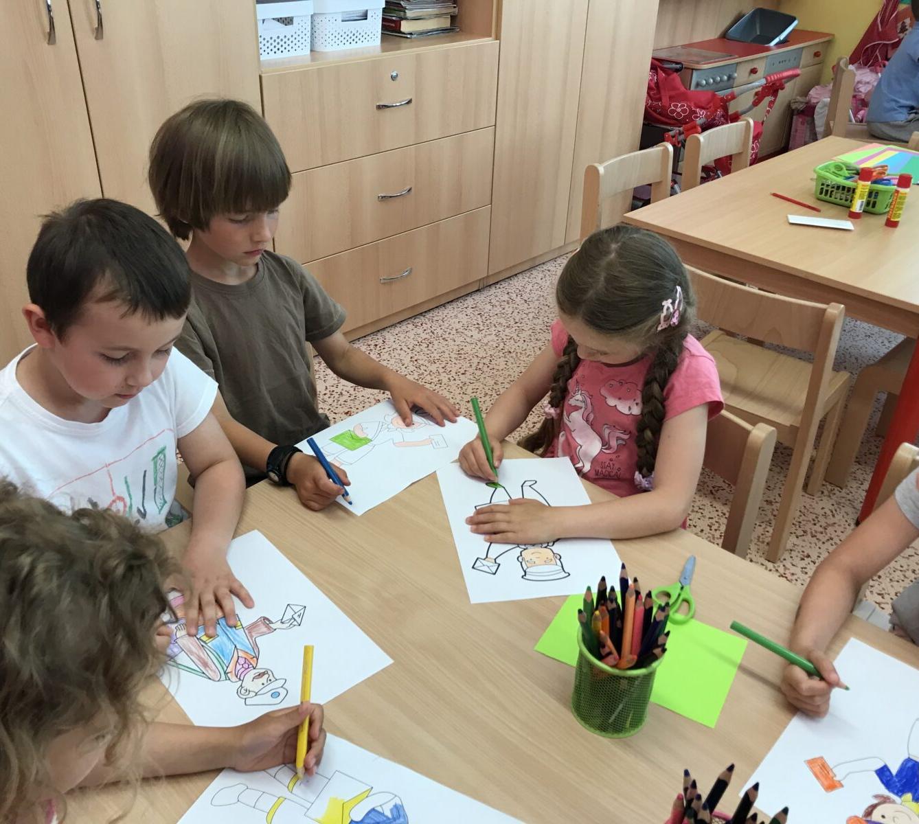 SOVIČKY: ,,TEN DĚLÁ TO A TEN ZAS TOHLE" - 5