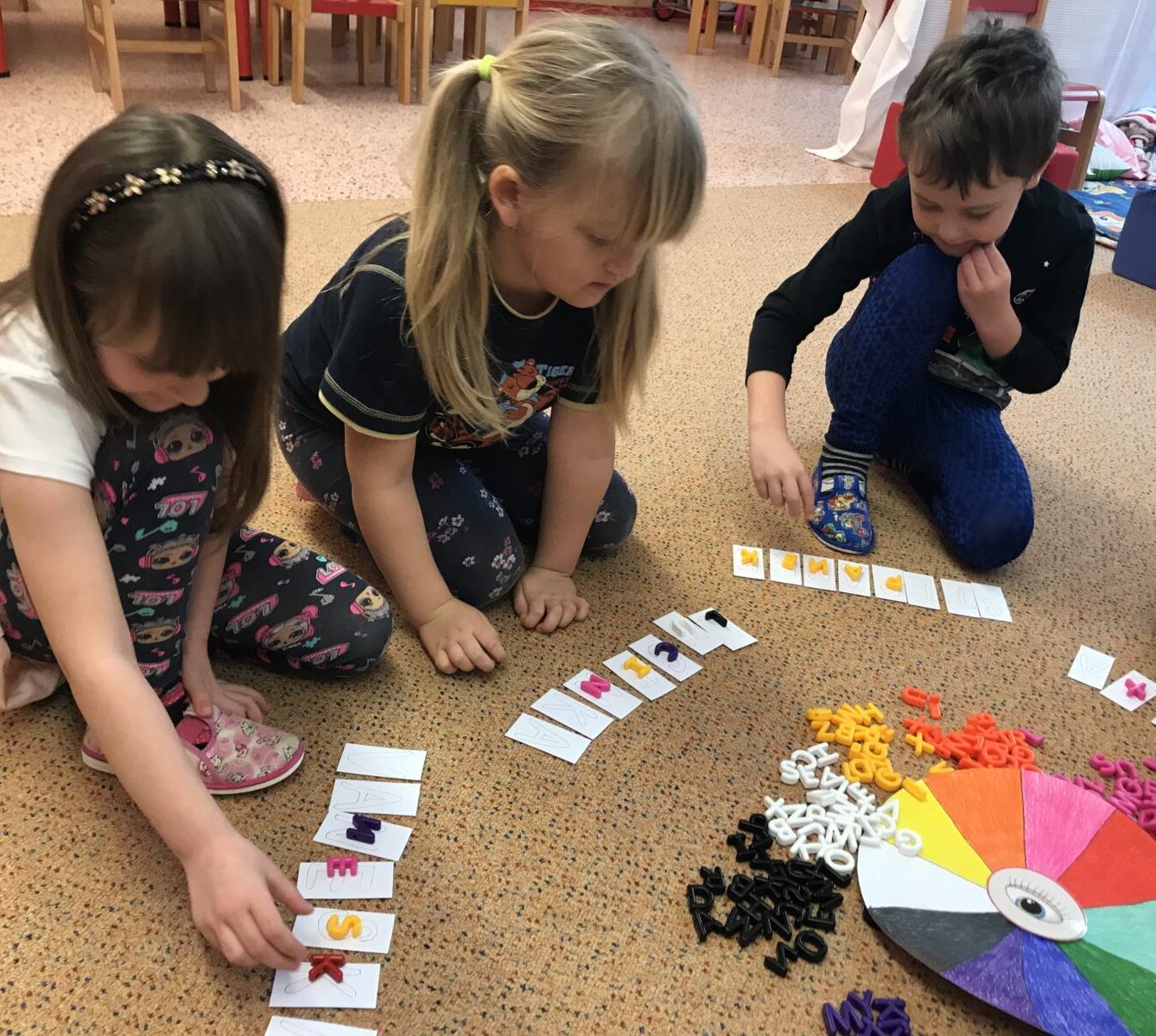 ODPOLEDNÍ HRY: ,,NAŠE SMYSLY" - 6