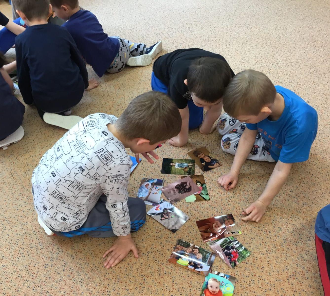 SOVIČKY: ,,MAMINKA MÁ SVÁTEK, RODINA" - 5