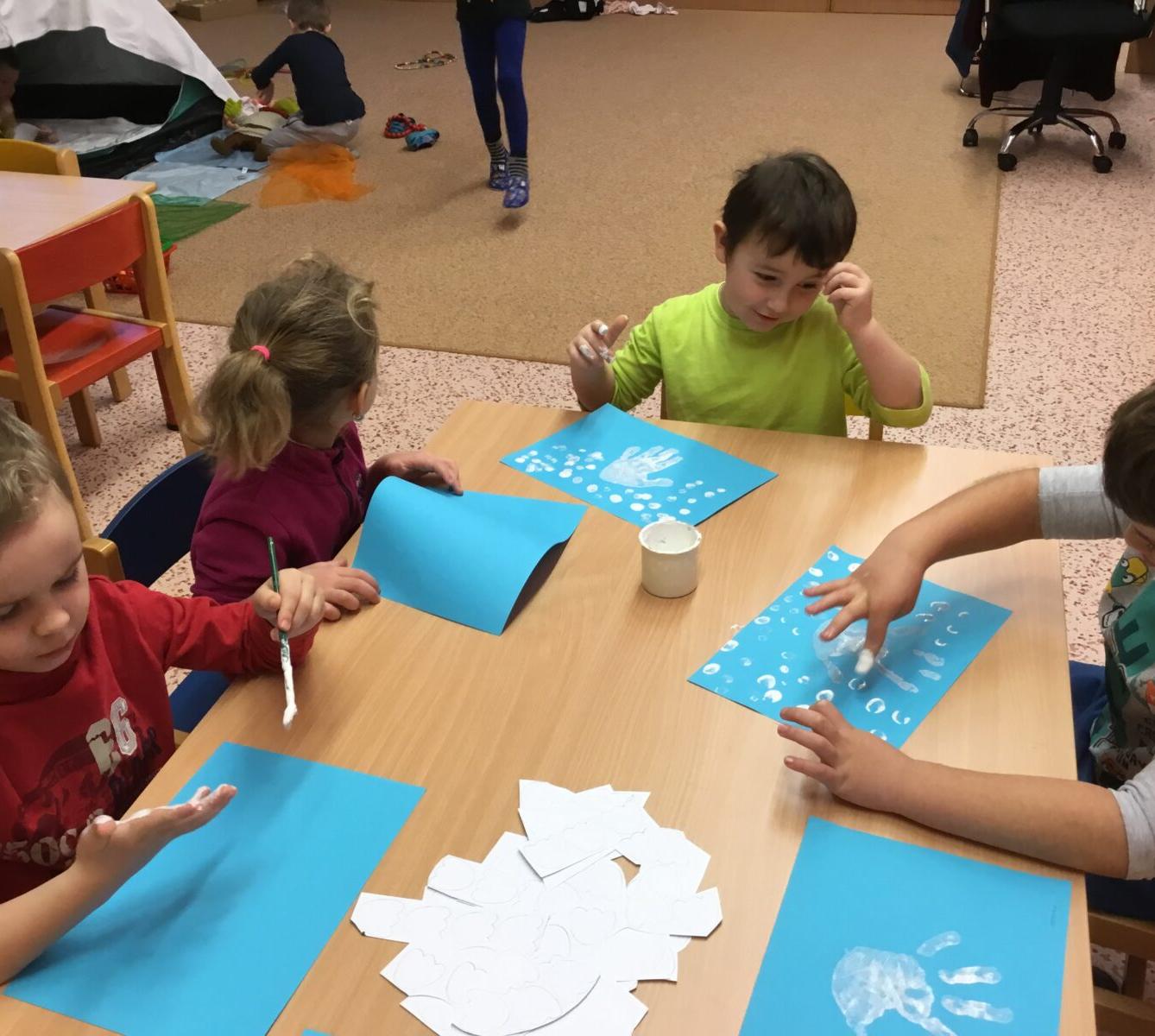 SOVIČKY: ,,ZIMNÍ RADOVÁNKY - VÝPRAVA NA SEVERNÍ A JIŽNÍ PÓL" - 6