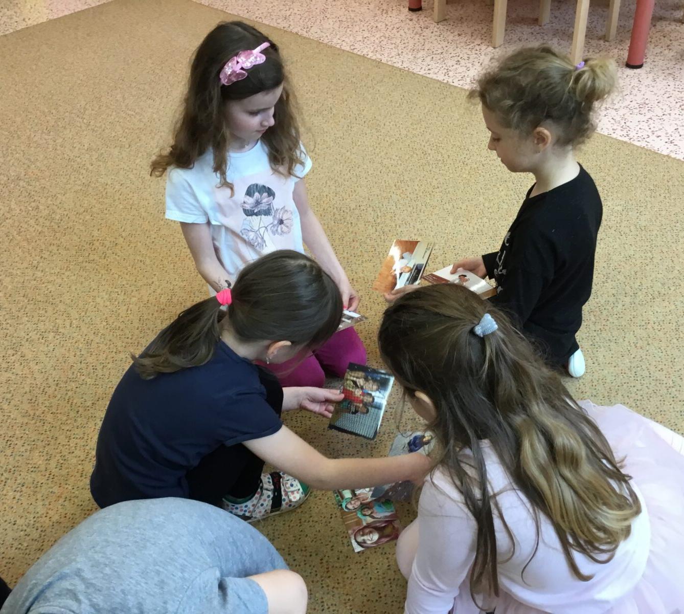 SOVIČKY: ,,MAMINKA MÁ SVÁTEK, RODINA" - 6