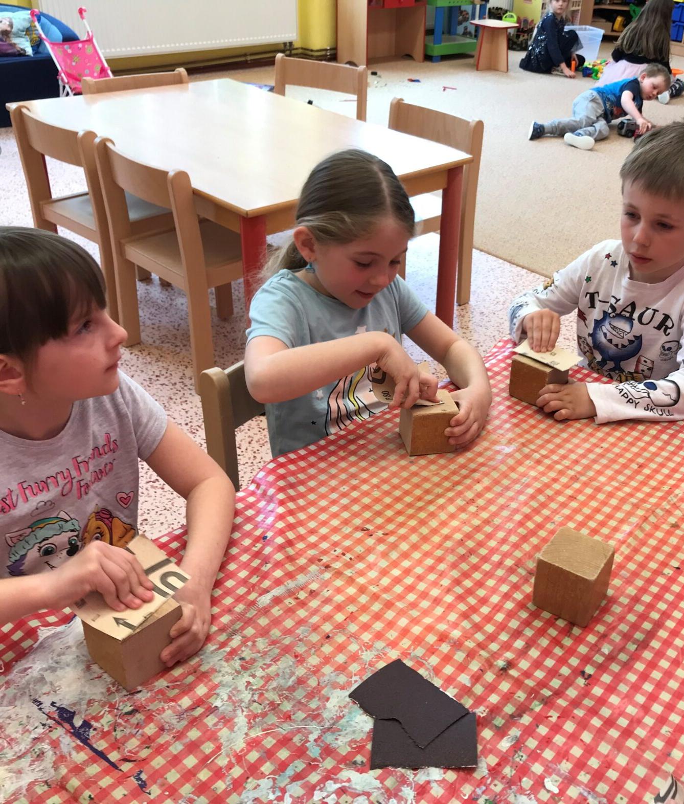 SOVIČKY: ,,MAMINKA MÁ SVÁTEK, RODINA" - 11