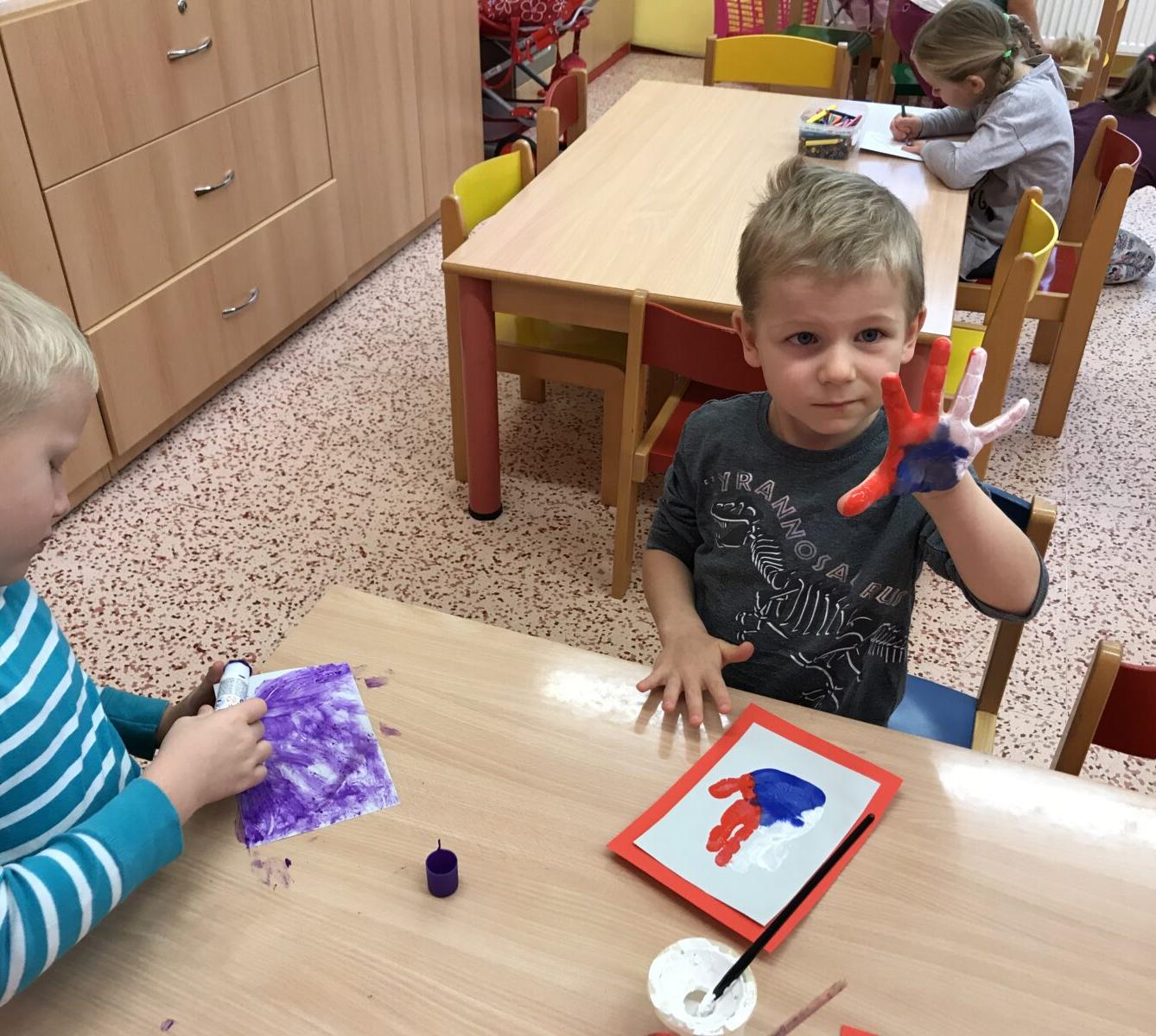 SOVIČKY: ,,KDE ŽIJEME ANEB MÁME RÁDI ČESKO" - 13