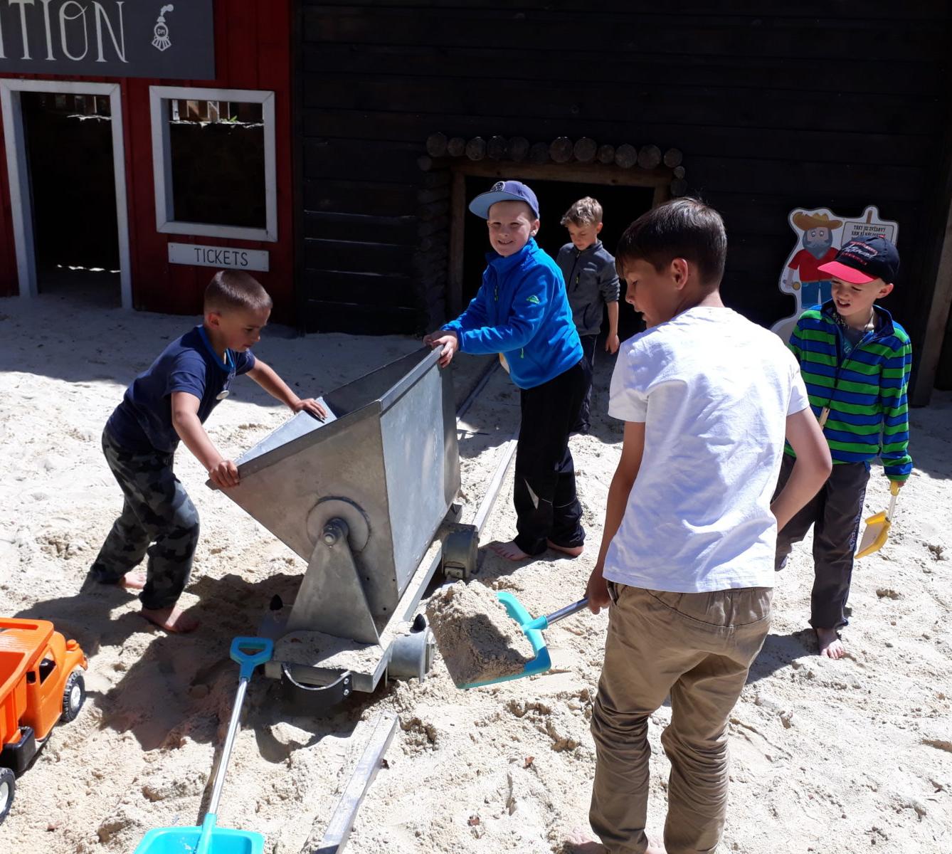 Výlet třeťáků na Dolní Moravu - 11