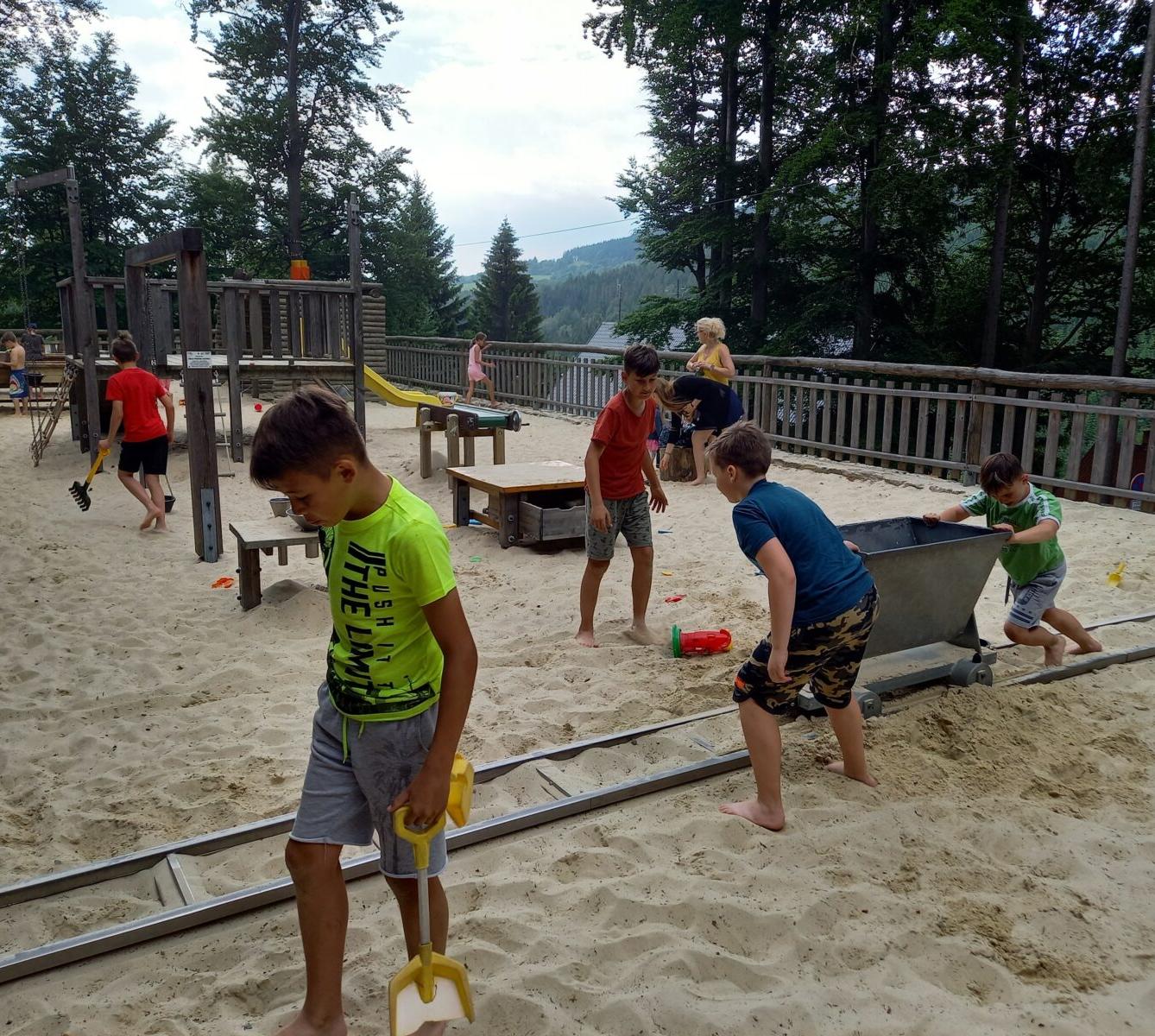 Výlet 5.A a 5.B - 13