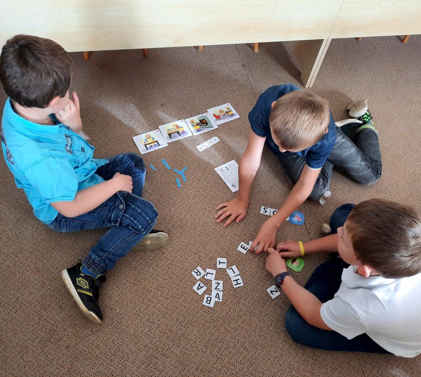 1. 10. Pasování na čtenáře - 7