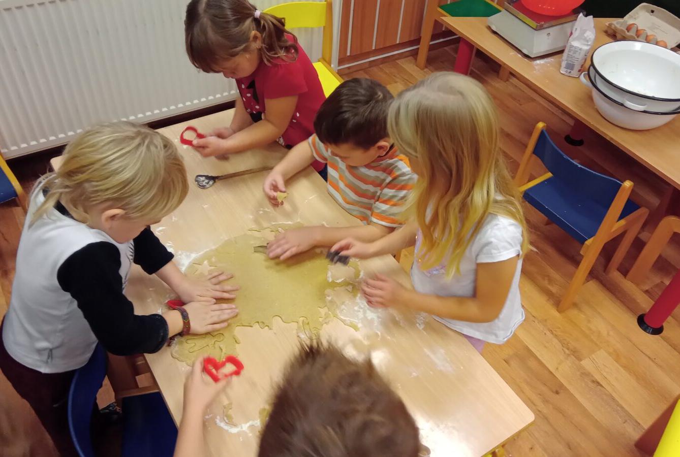 Pečení perníčků - 3