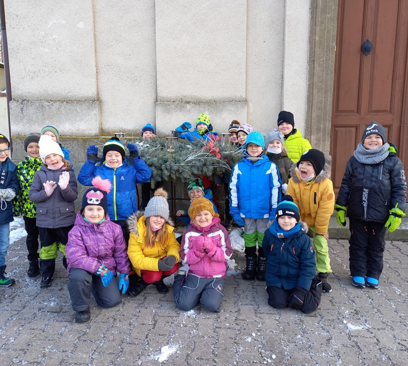 Prvňáčci na sněhu - 1