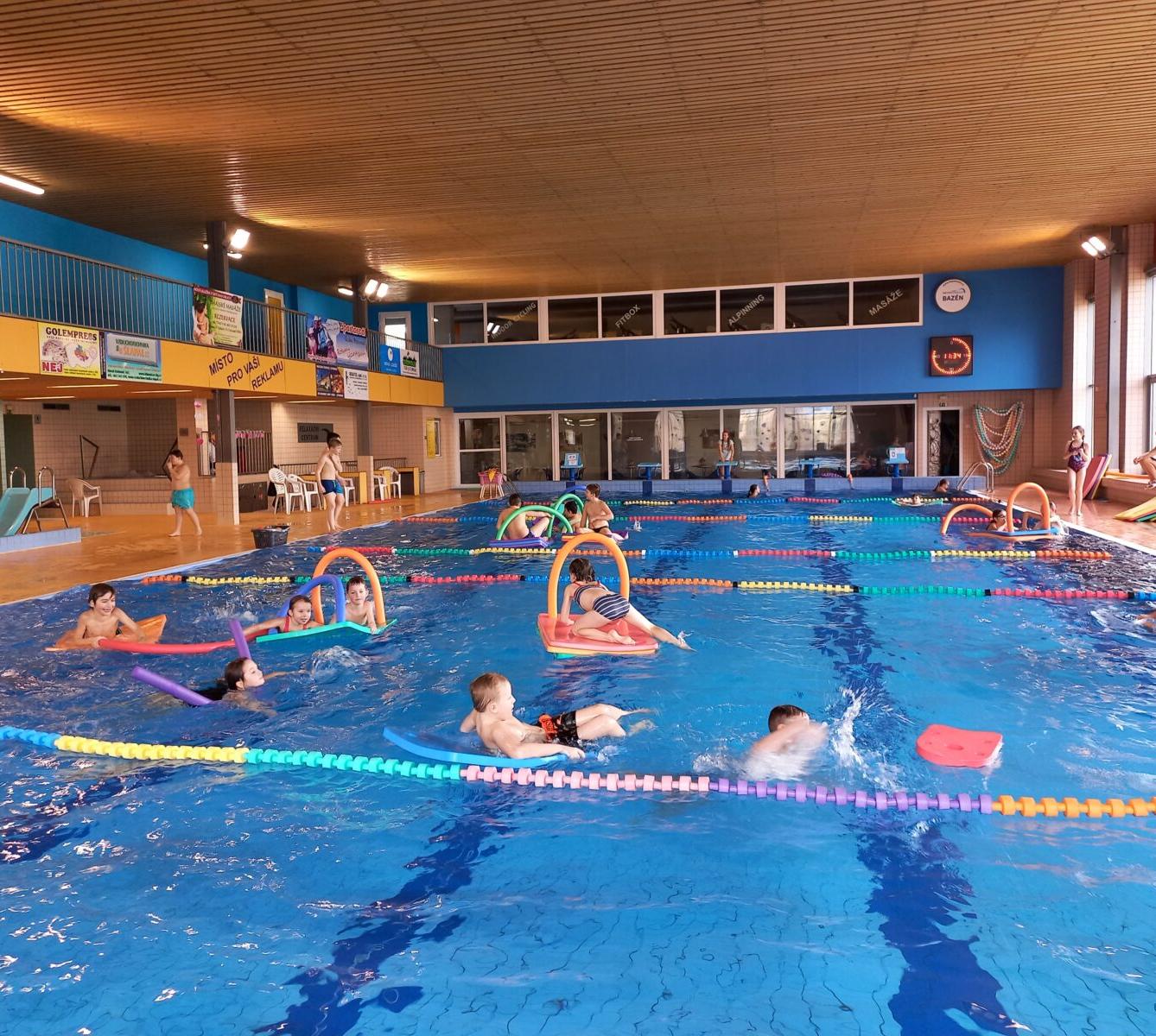 Zahájení plaveckého výcviku - 1. a 5. třída - 24