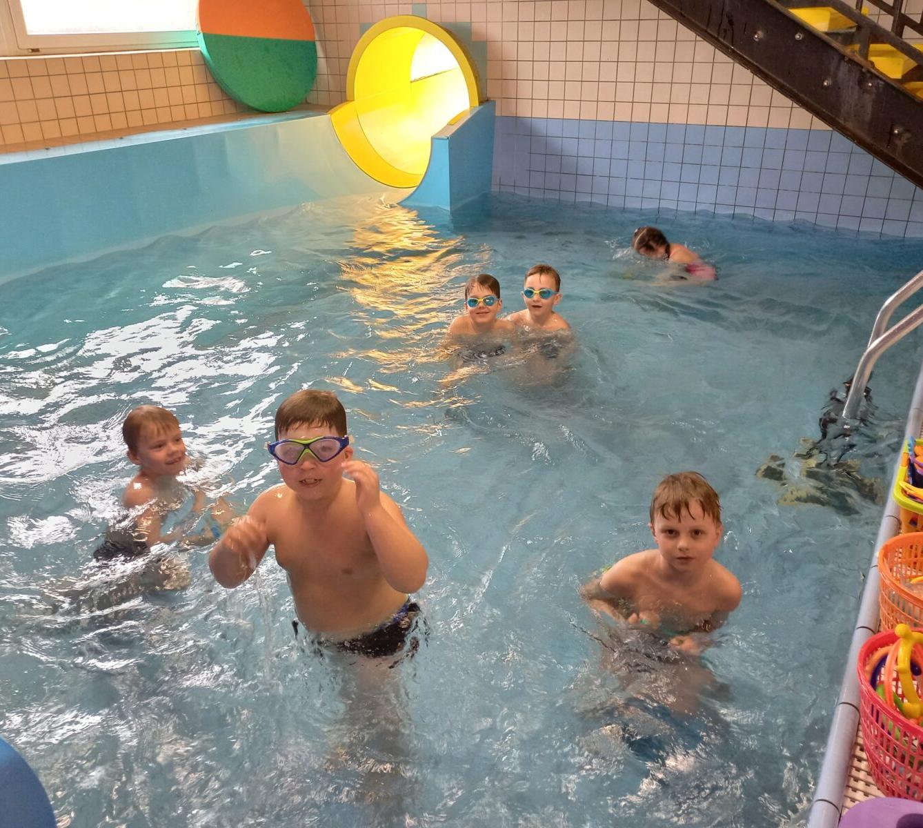 Ukončení plaveckého výcviku - 1. a 5. třída - 3