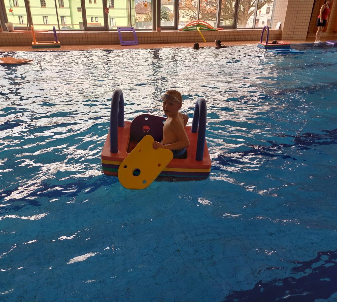 Ukončení plaveckého výcviku - 1. a 5. třída - 6