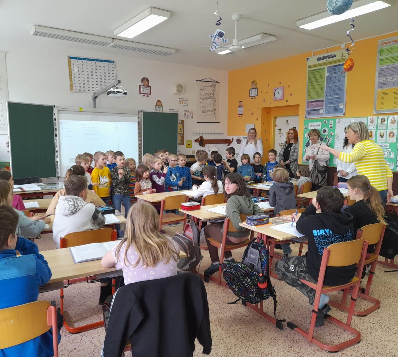 Předškoláčci u nás ve škole na prvním stupni - 12