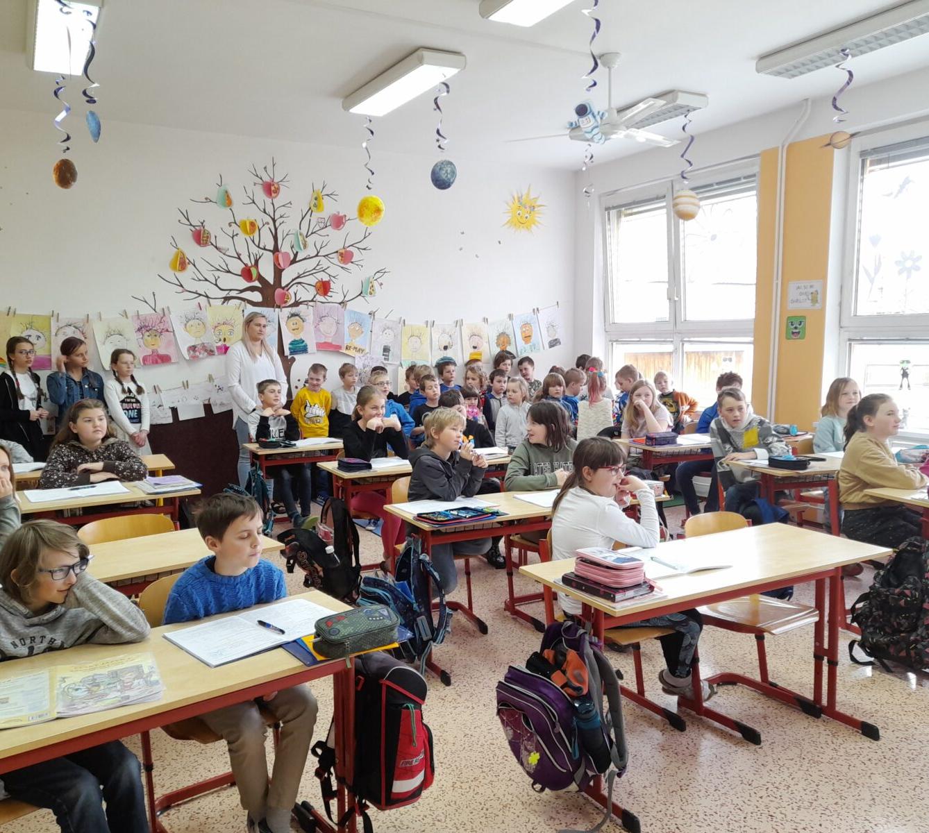 Předškoláčci u nás ve škole na prvním stupni - 13