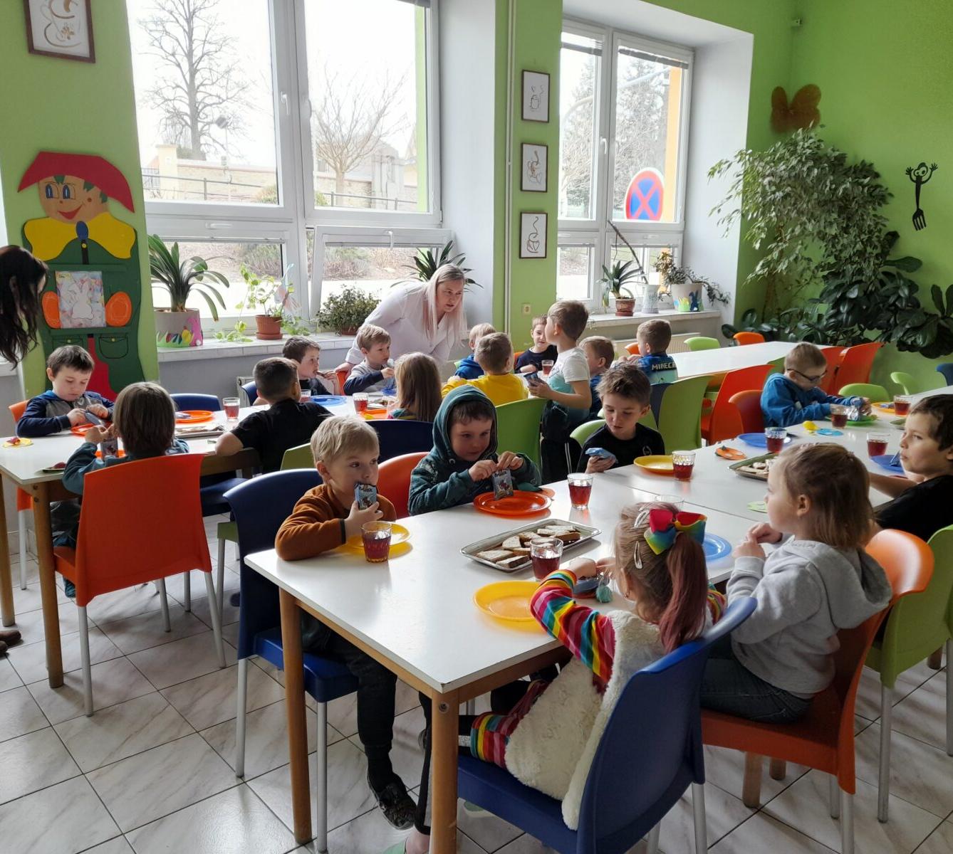 Předškoláčci u nás ve škole na prvním stupni - 16