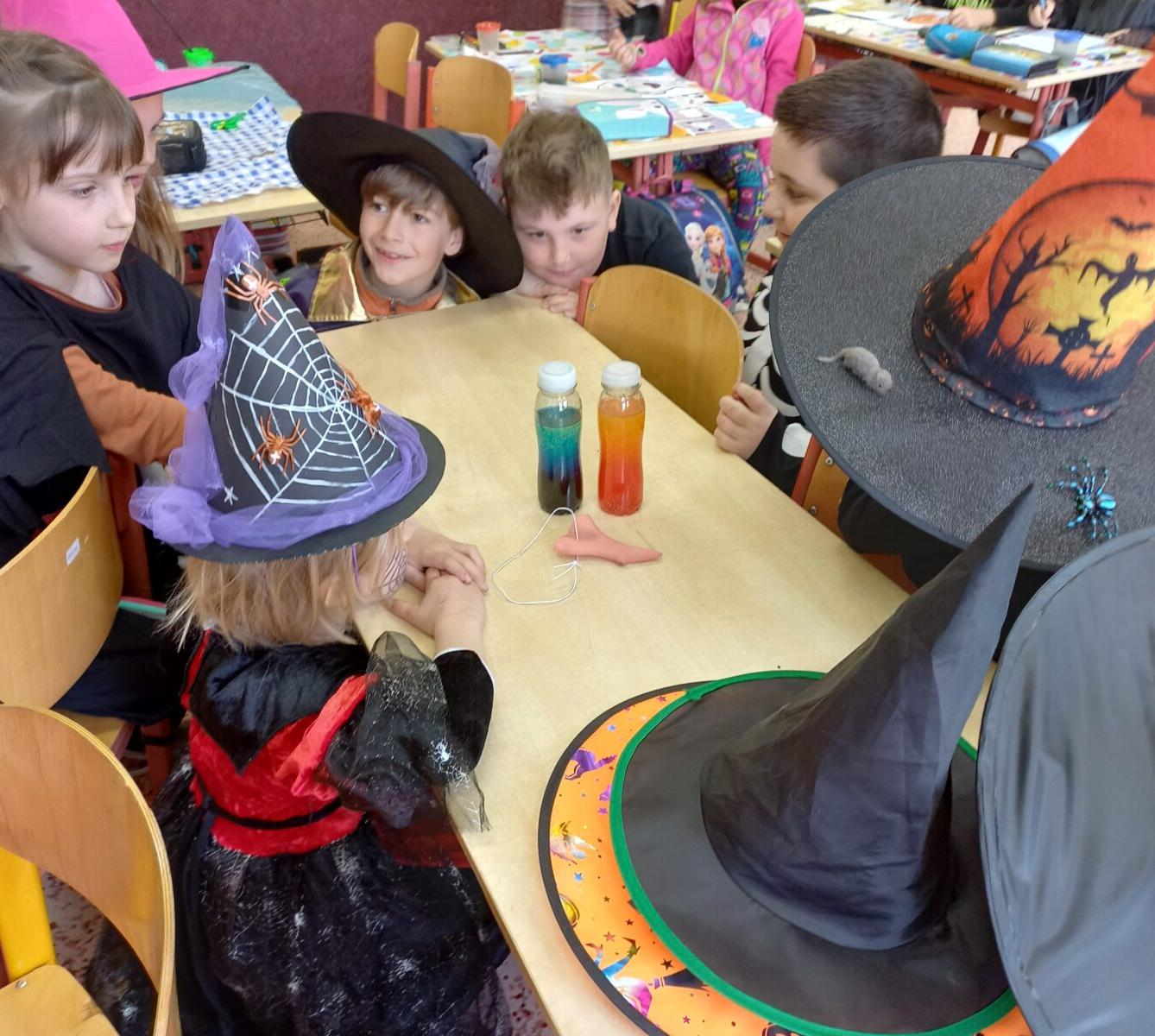 Čarodějnická škola kouzel v 1. třídě - 10