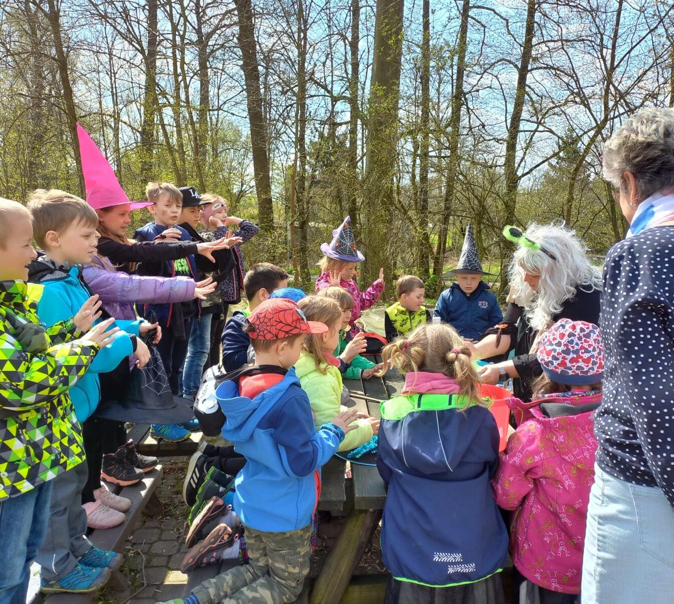 Čarodějnická škola kouzel v 1. třídě - 24