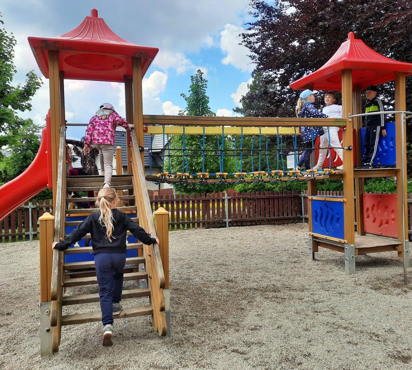 30. 5. Království sov a papoušků, 2. třída - 34