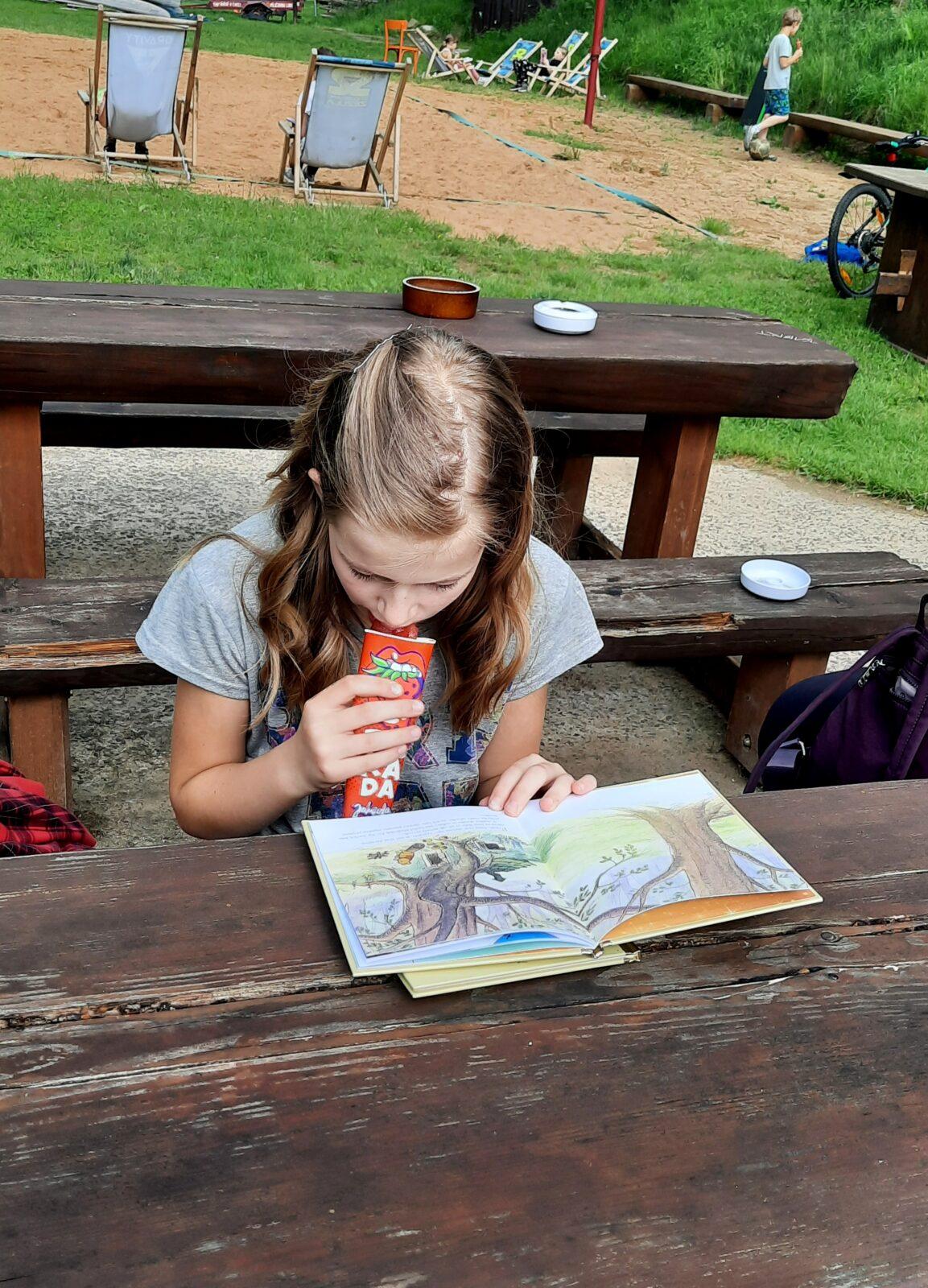 9. 6. Čtenářský klub - 22