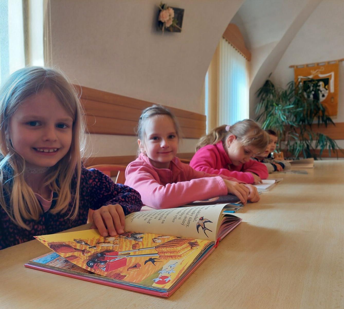 1.A v Obecní knihovně - 6