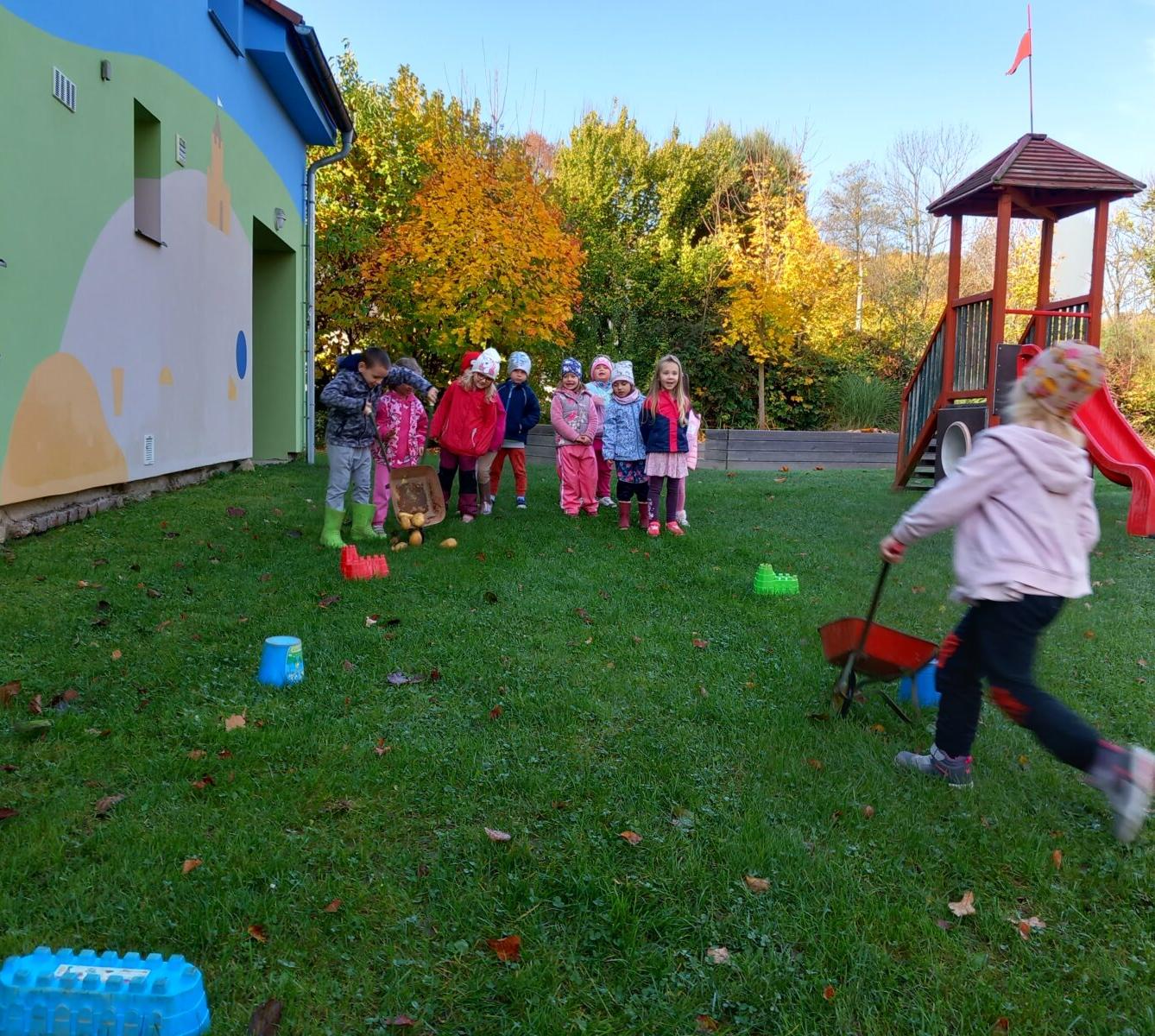 Bramborování 2022 - MŠ Korálek - 12
