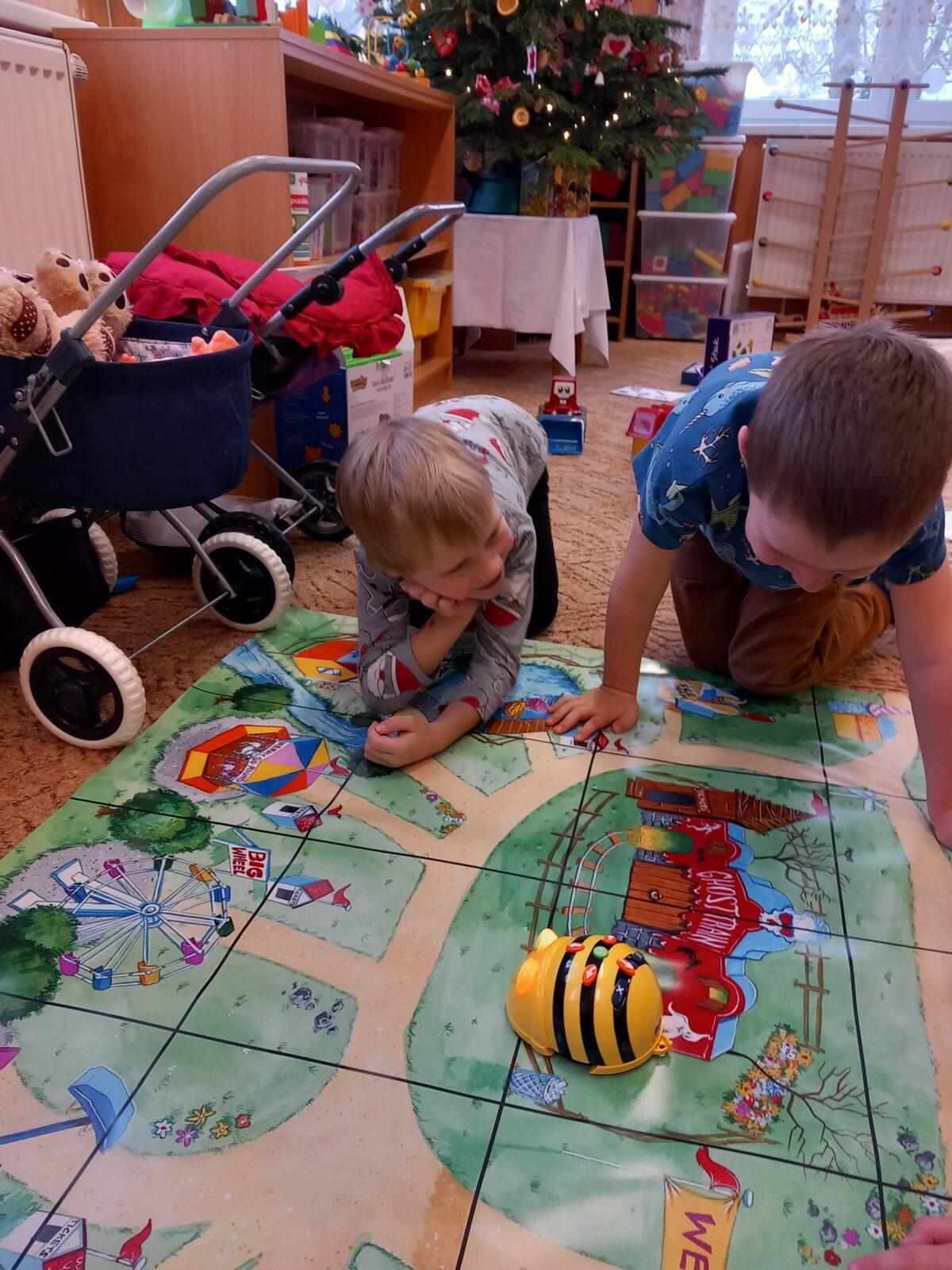 Hledání vánočního pokladu a dárečky od Ježíška... - 11