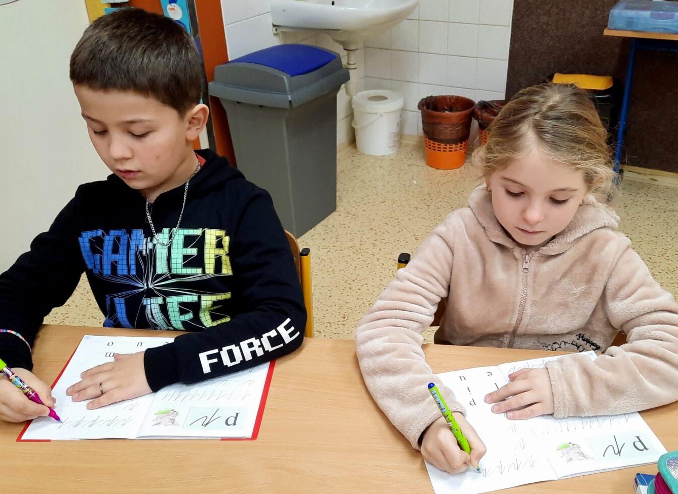 20. 12. Předávání pera v 1.B - 5