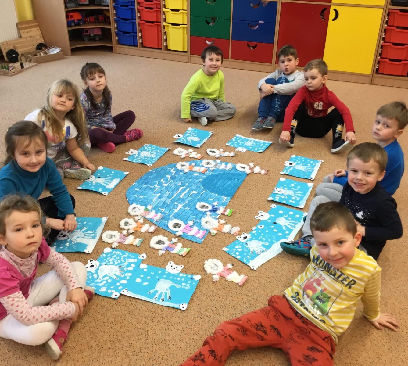 SOVIČKY: ,,ZIMNÍ RADOVÁNKY - VÝPRAVA NA SEVERNÍ A JIŽNÍ PÓL" - 14