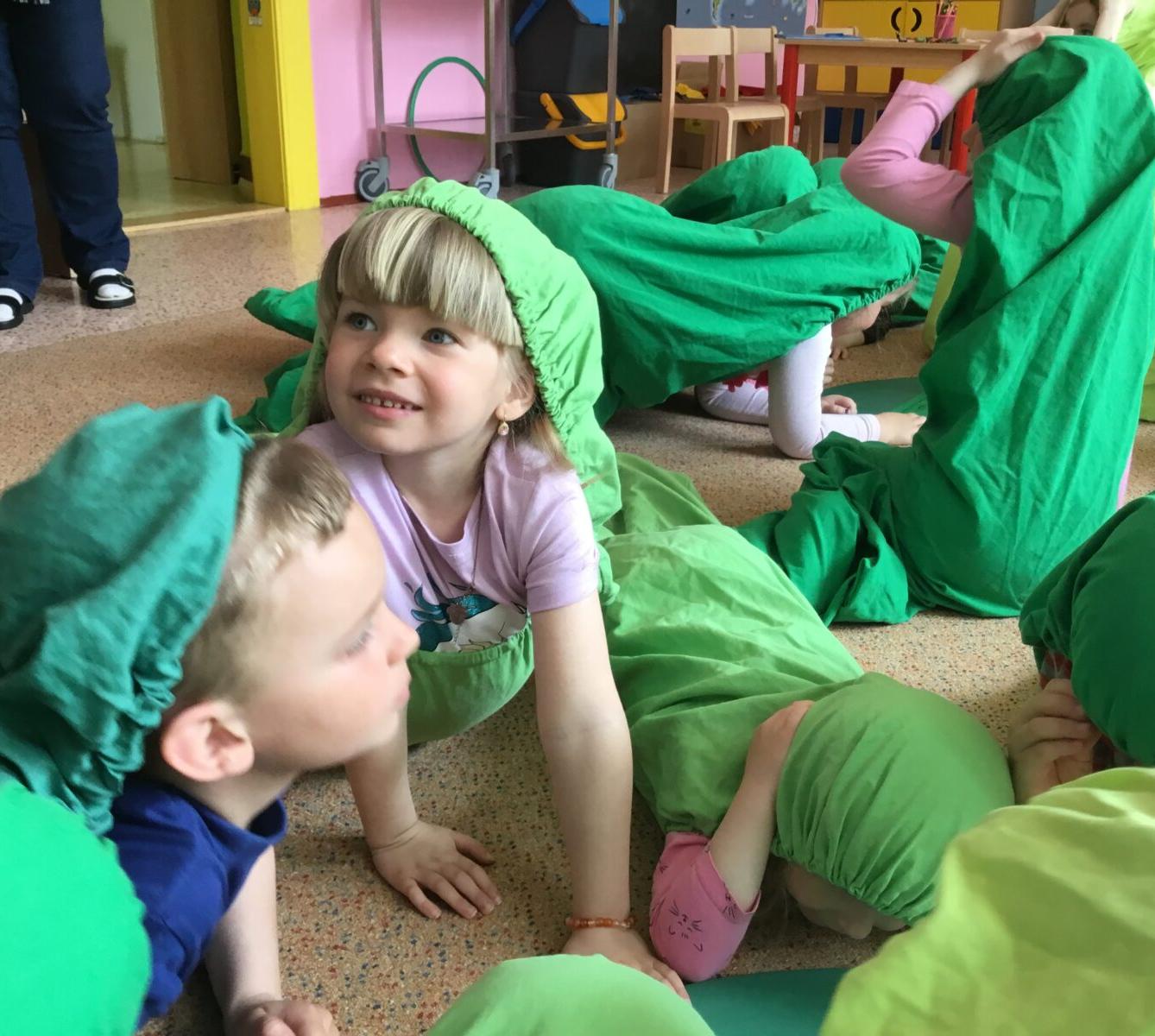 PROJEKTOVÝ DEN: ,,MOTÝLCI" - 9