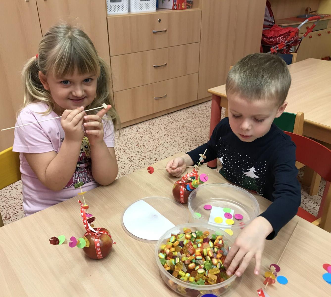 SOVIČKY: ODKUD JSI VÁNOČNÍ STROMEČKU? - 19