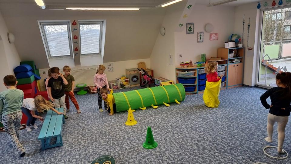 Kamínek PLANETY ZEMĚ - námořníci - 9