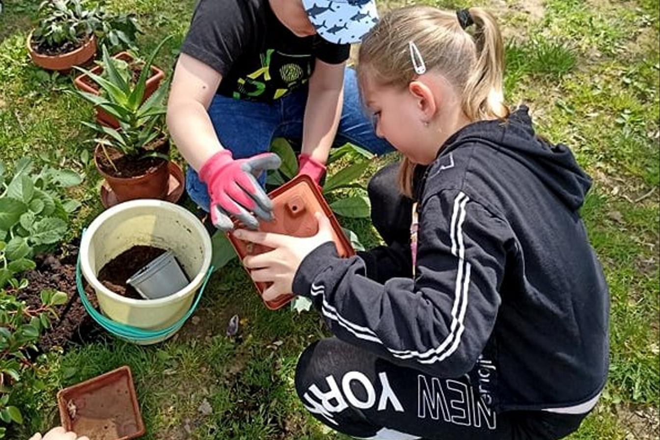 9. 5. Učení venku, 2. třída