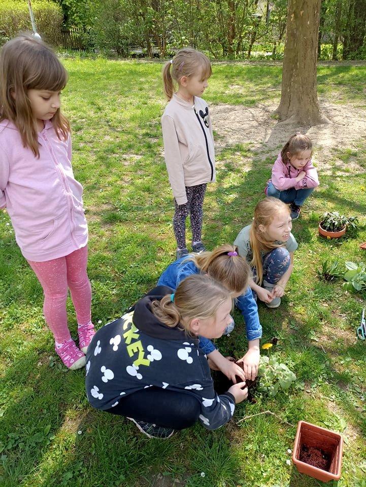 9. 5. Učení venku, 2. třída - 24