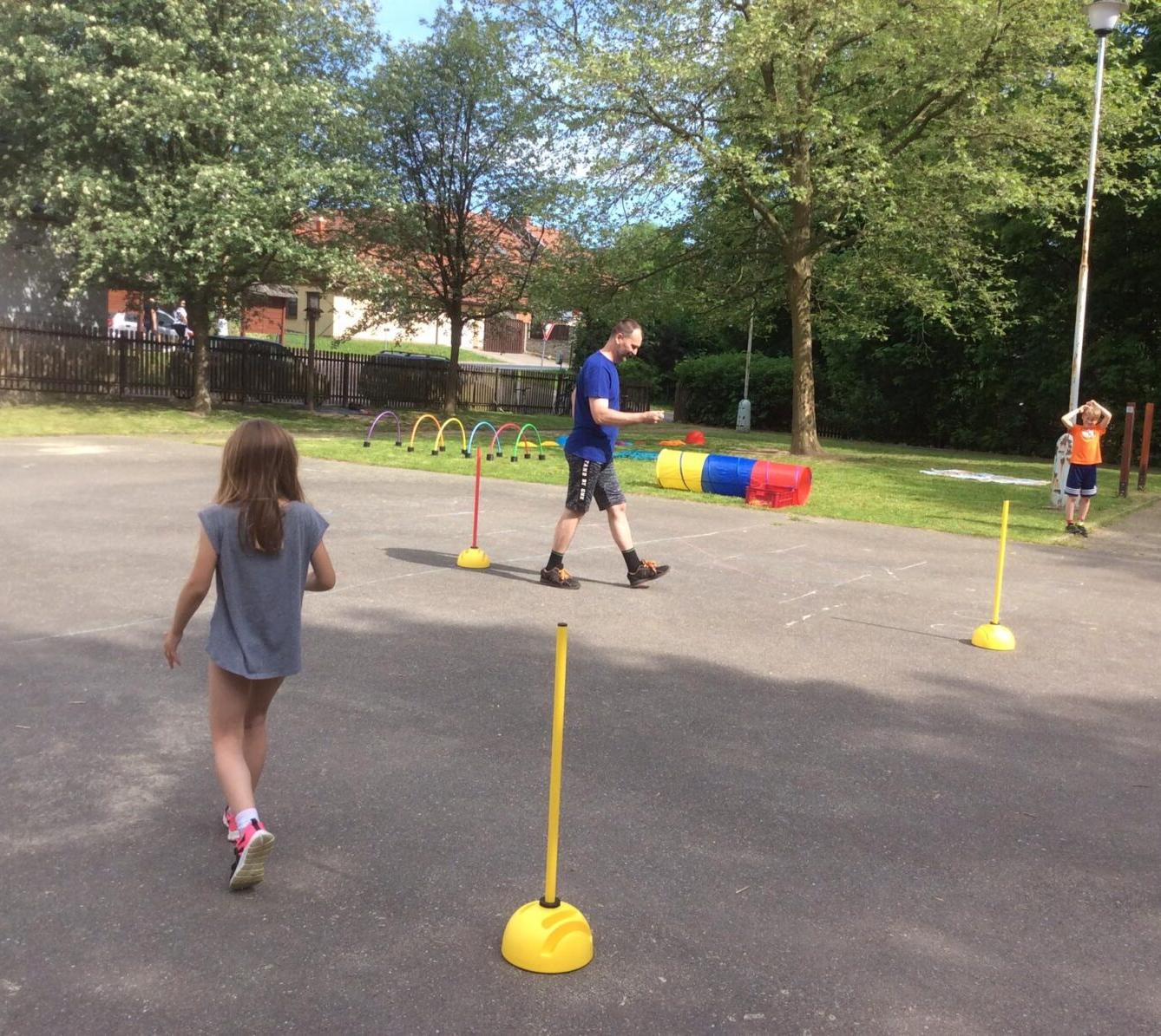 ŠD - sportovní odpoledne s rodiči - 32