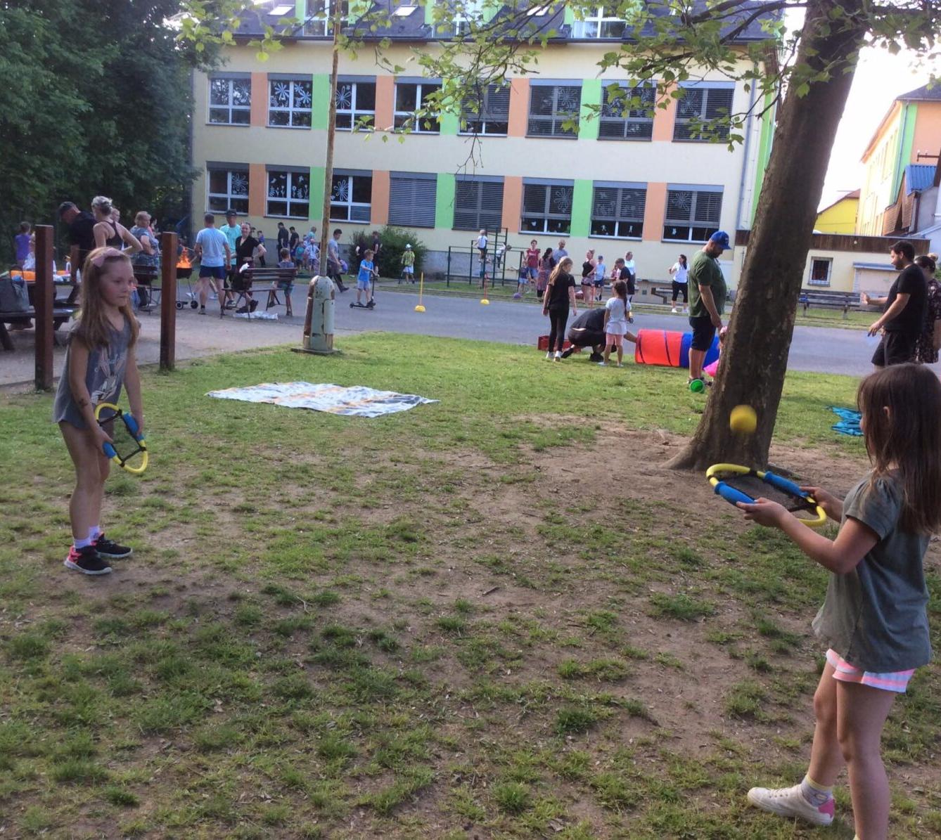 ŠD - sportovní odpoledne s rodiči - 46