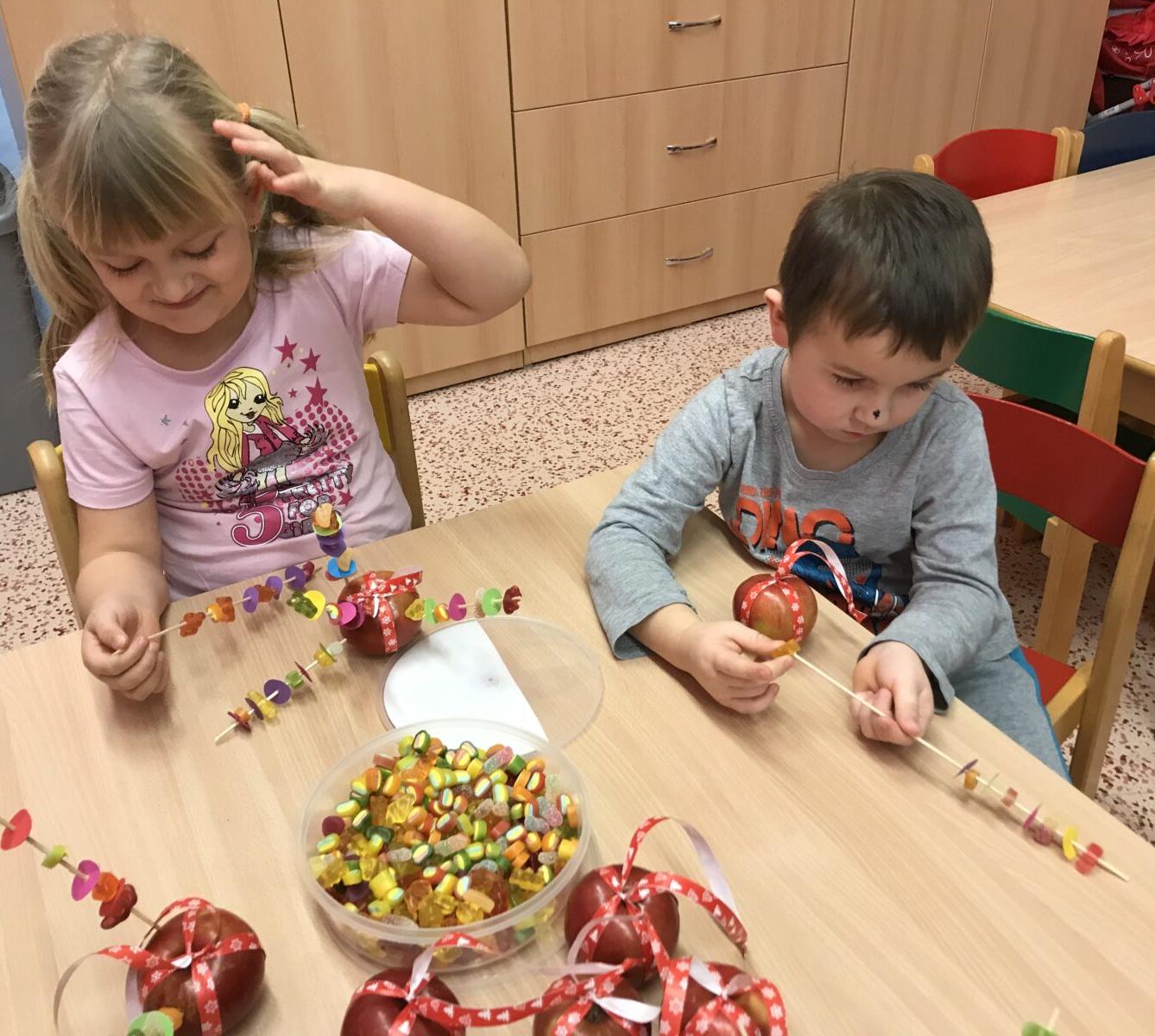 SOVIČKY: ODKUD JSI VÁNOČNÍ STROMEČKU? - 21