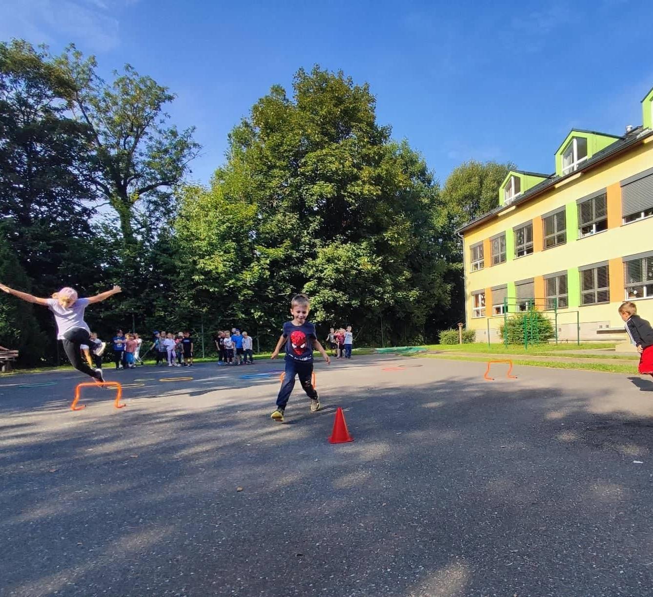 Společné sportování prvňáčků - 8
