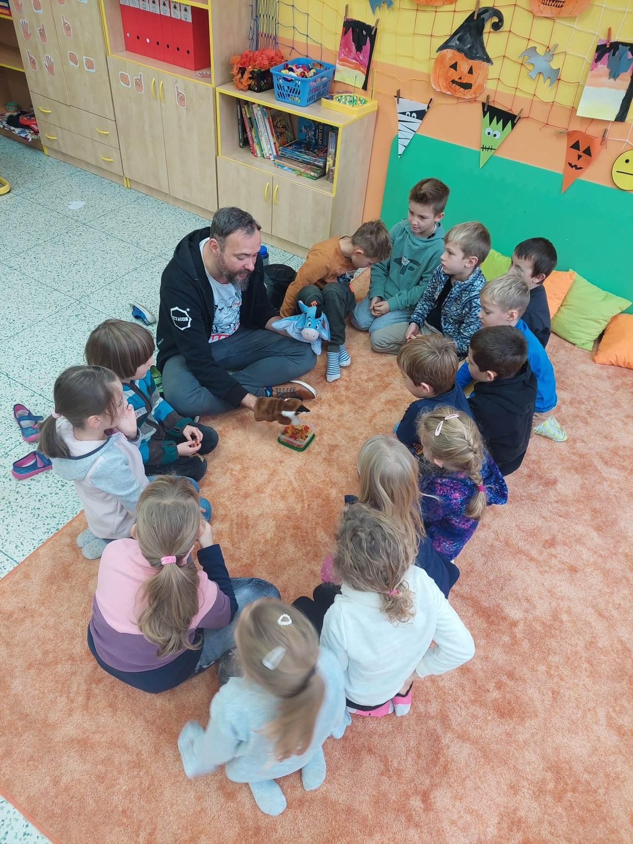 Kamarádem být, kamarády mít - 1.A + 1.B - 10