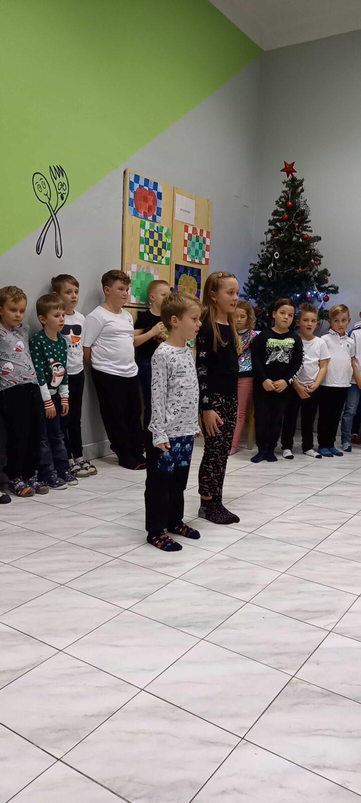 Vánoční besídka - družinky - 17