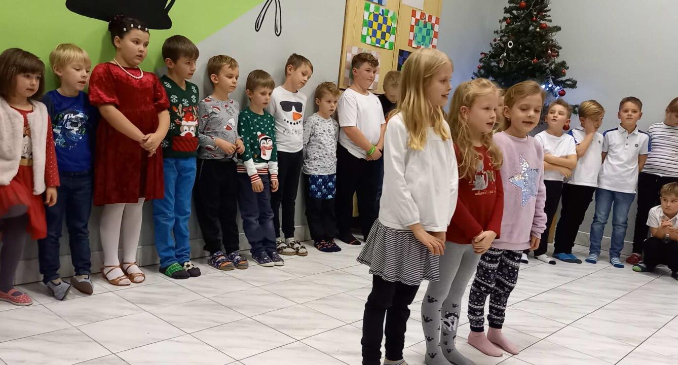 Vánoční besídka - družinky - 18