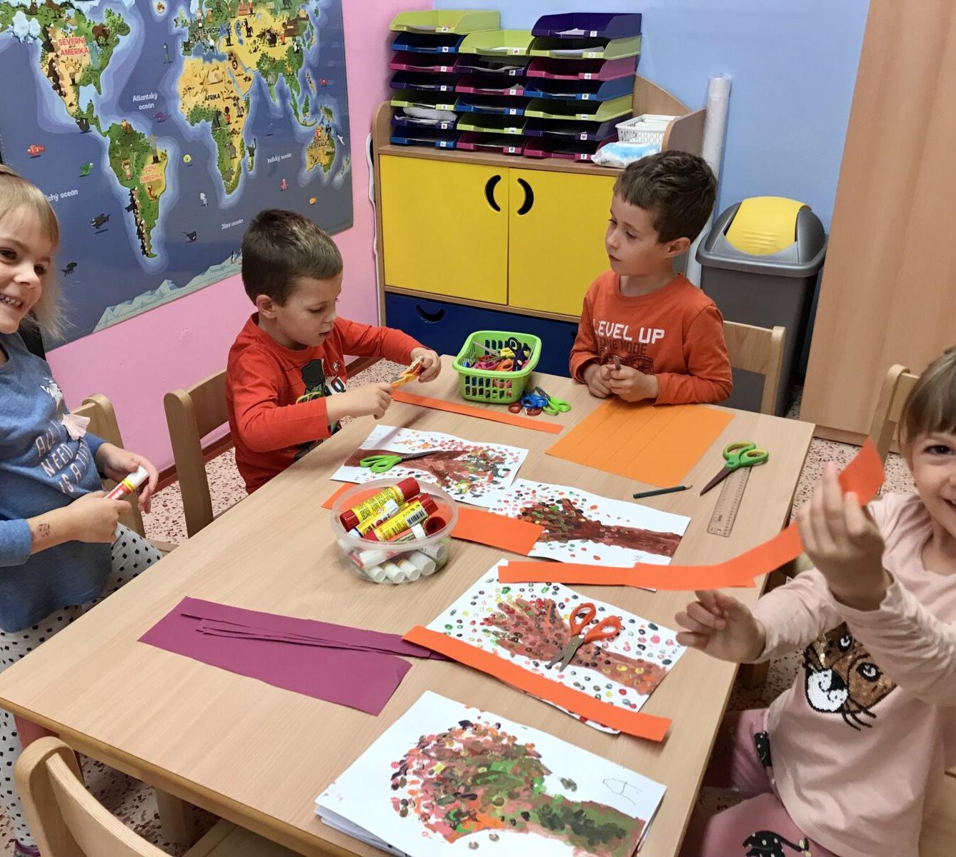 SOVIČKY: ,,LISTÍ ŽLOUTNE POLETUJE" - 30