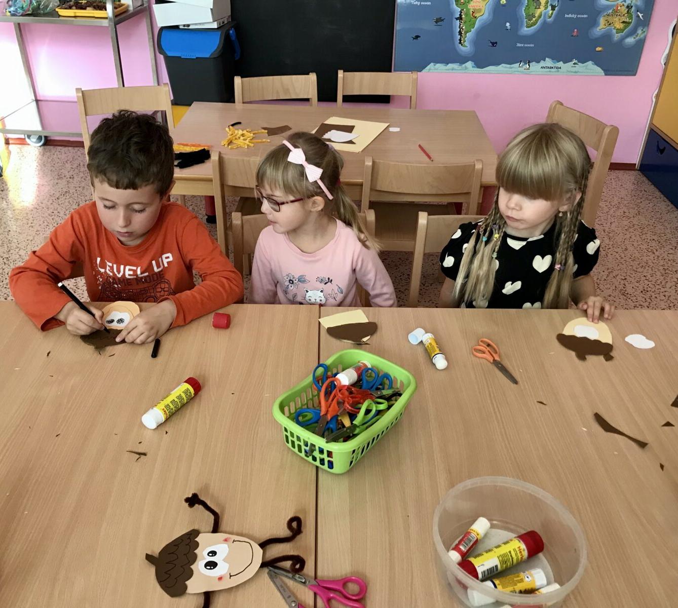 SOVIČKY: ,,LISTÍ ŽLOUTNE POLETUJE" - 36