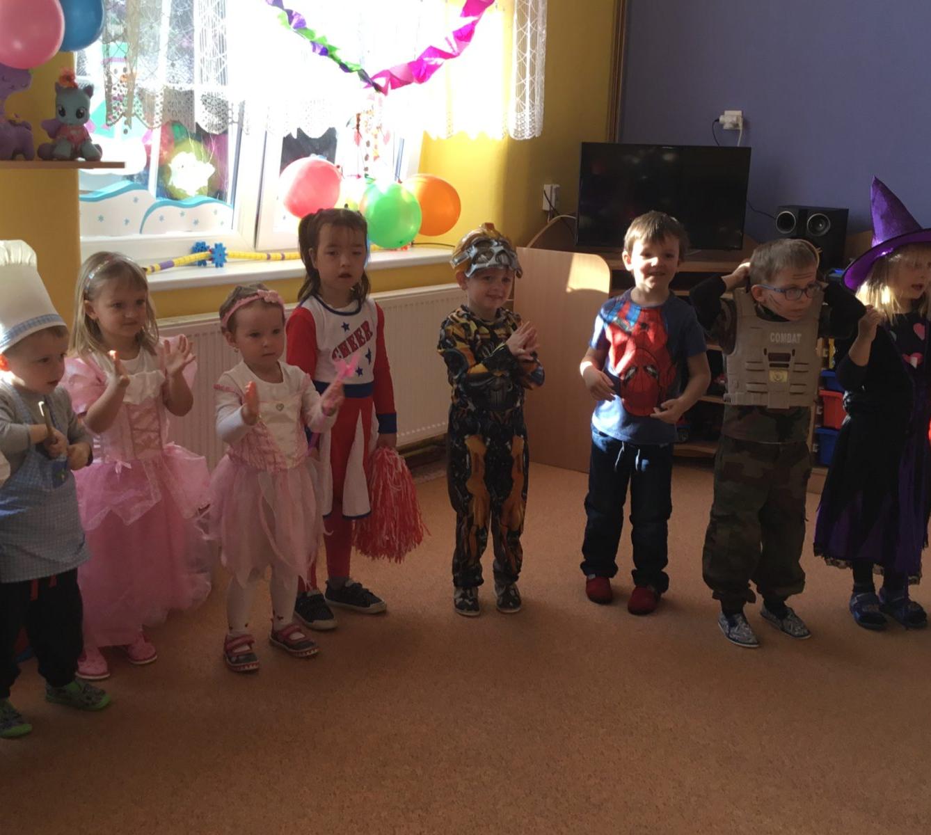 Karnevalové dopoledne v MŠ - 33
