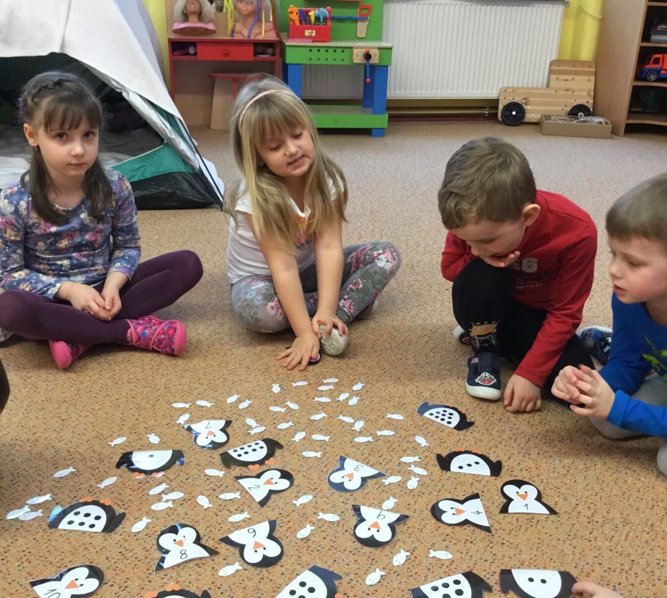 SOVIČKY: ,,ZIMNÍ RADOVÁNKY - VÝPRAVA NA SEVERNÍ A JIŽNÍ PÓL" - 46