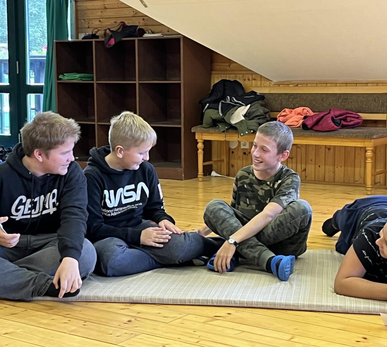 Adaptační pobyt šesťáků- den první - 8