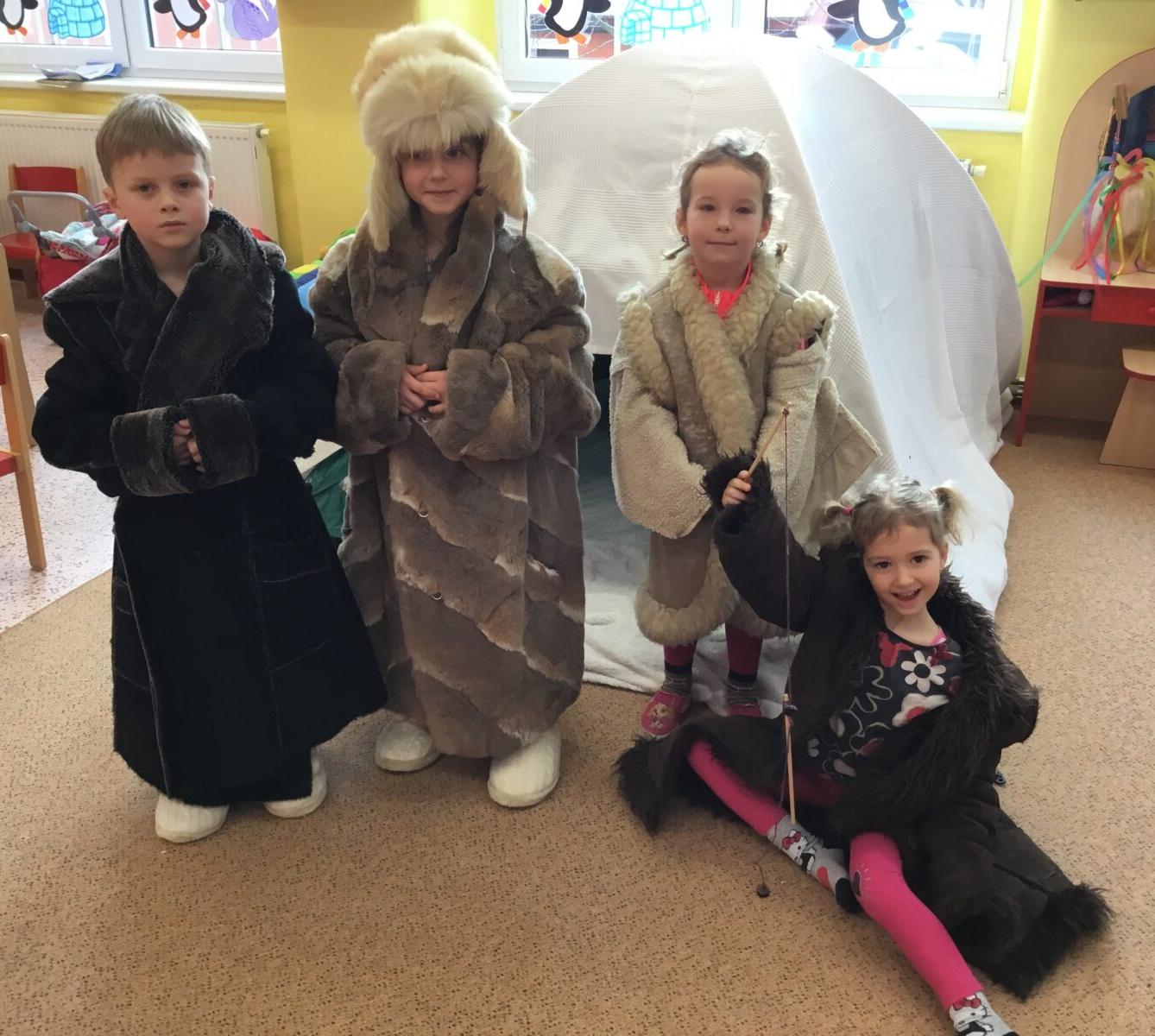 SOVIČKY: ,,ZIMNÍ RADOVÁNKY - VÝPRAVA NA SEVERNÍ A JIŽNÍ PÓL" - 53