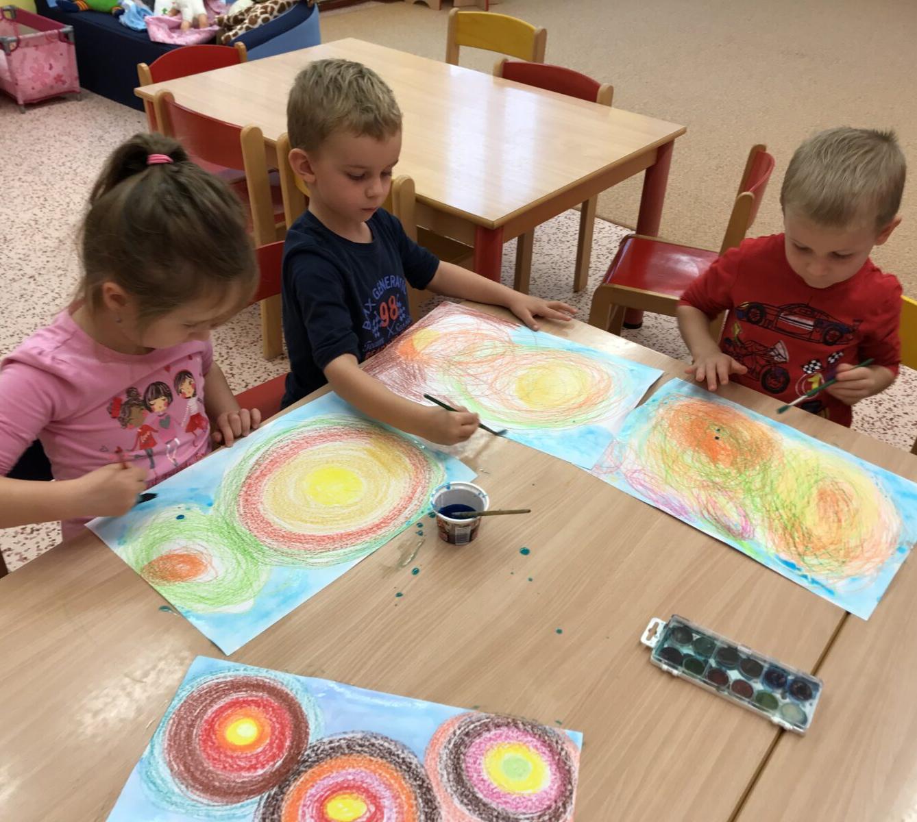 TVOŘENÍČKO: ,,LISTÍ ŽLOUTNE, POLETUJE" - 35