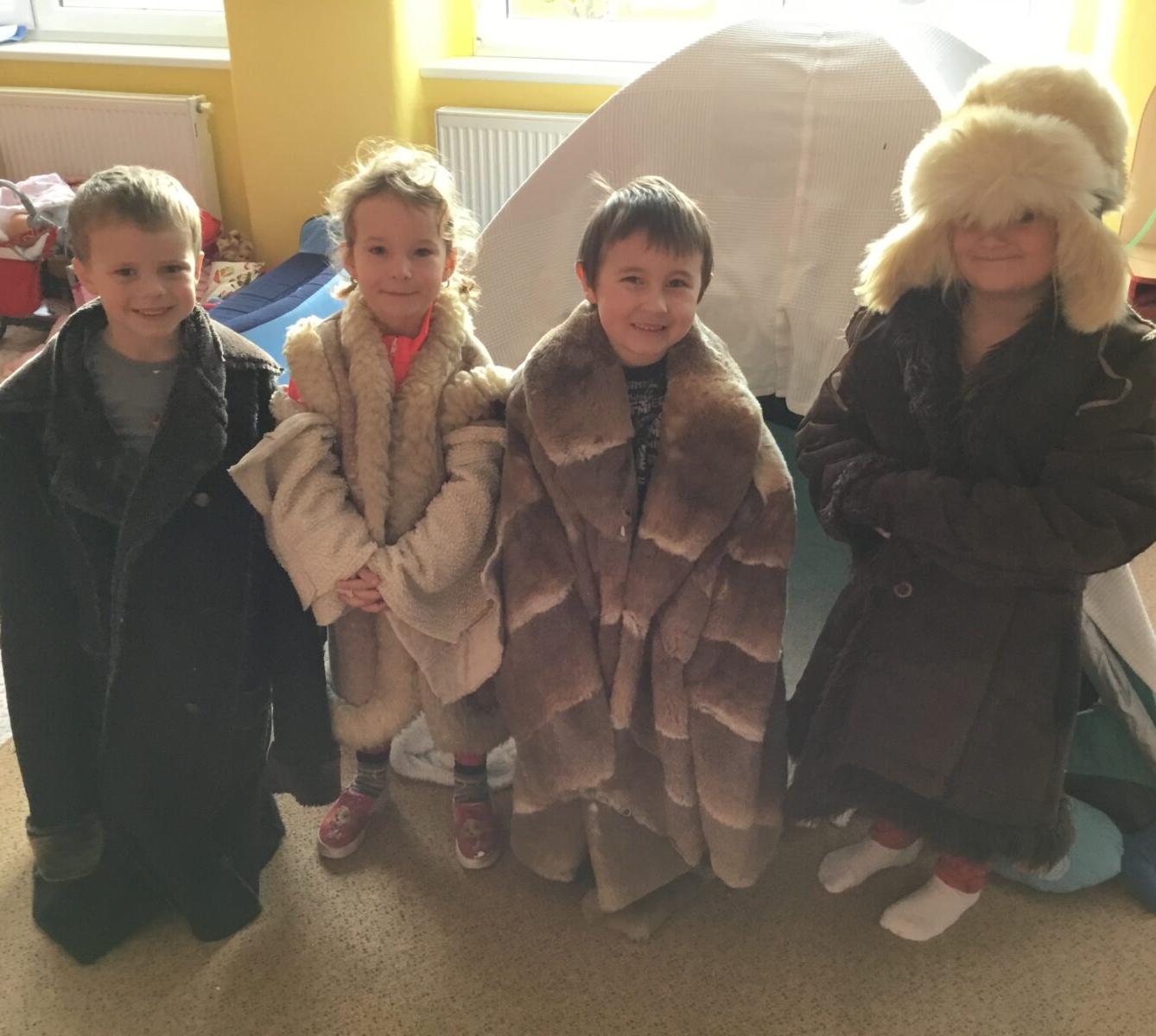 SOVIČKY: ,,ZIMNÍ RADOVÁNKY - VÝPRAVA NA SEVERNÍ A JIŽNÍ PÓL" - 57