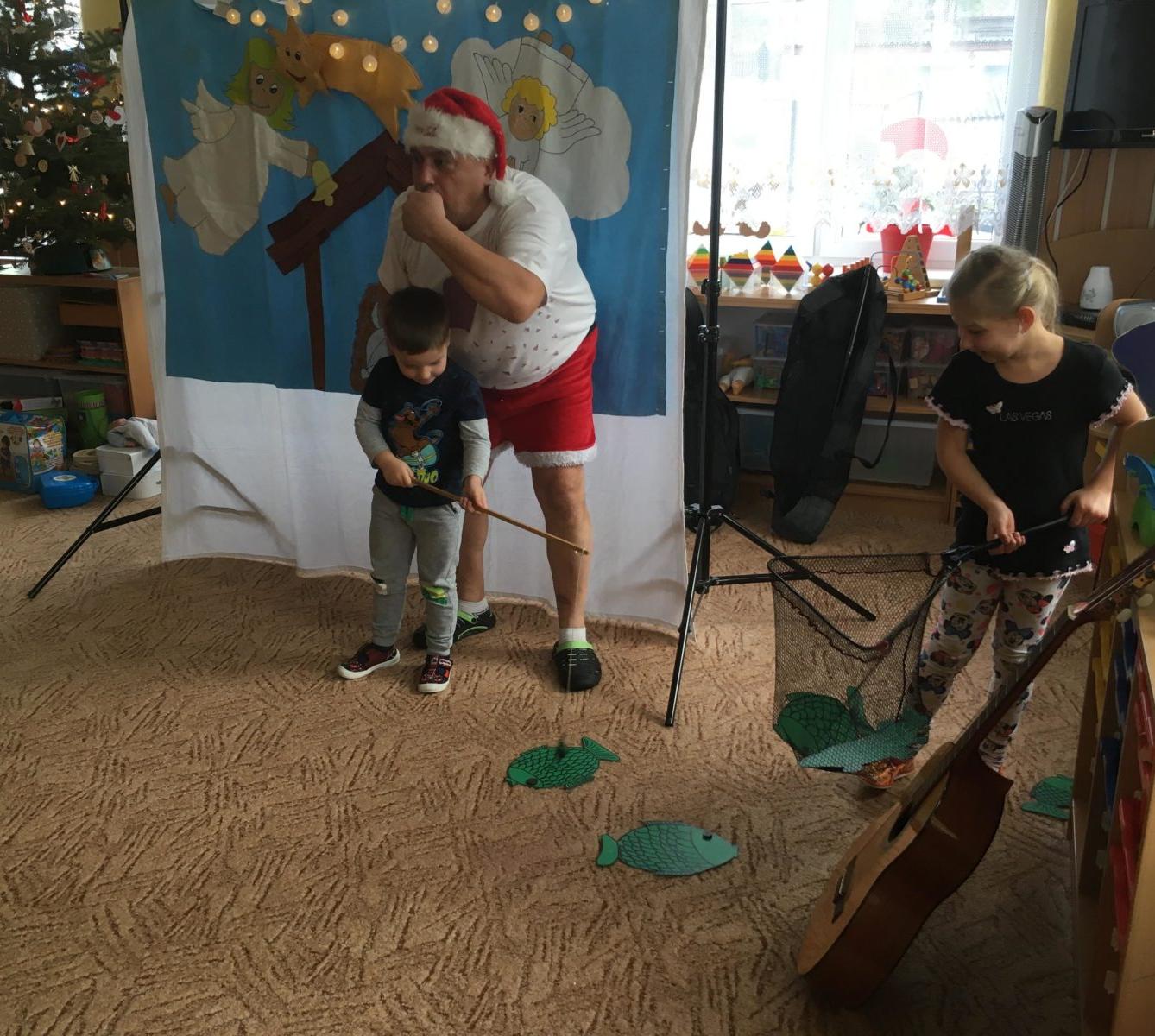 Divadlo - JAK SI JEŽÍŠEK UŽIL ČESKÉ VÁNOCE - 3